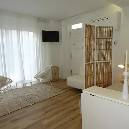 Casa Do Largo * Nazaré