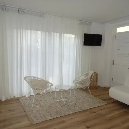 Casa Do Largo * Nazaré